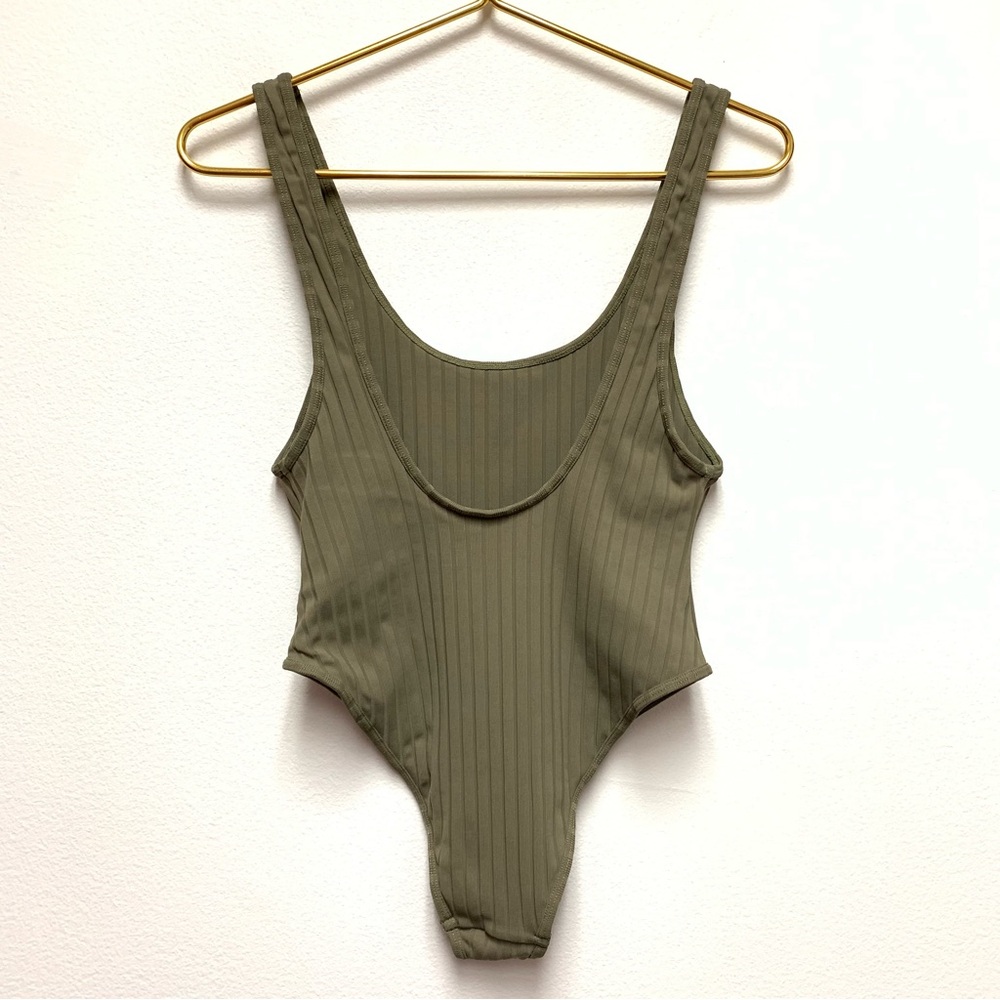 Mikoh Yumi Ribbed‎ One Piece Swimsuit/Bodysuit XS Olive Green Low Back Tank - Picture 8 of 11